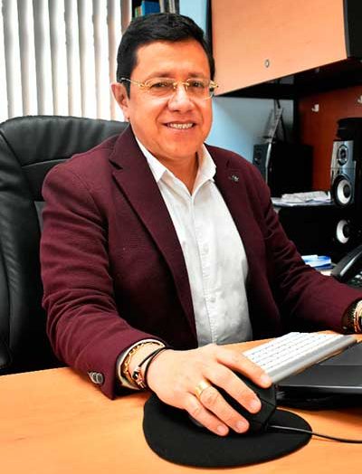 Dr. Edgar Villacís-Rector